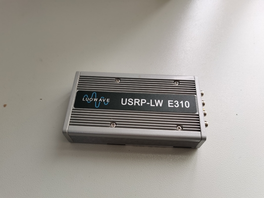 Petite taille légère incluse de la radio définie par logiciel E310 Ettus de DTS d'USRP
